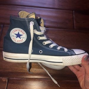 Navy high top converse. Barely worn